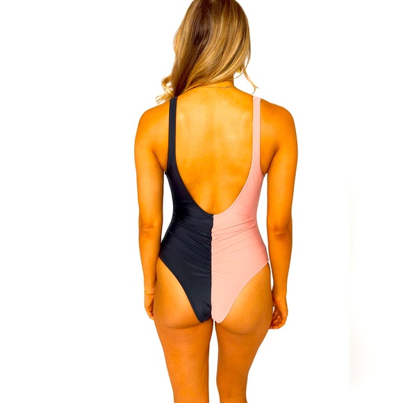 BuddyLove BLACK/MAUVE COLORBLOCK ONE-PIECE SWIMSUIT Large New with tags - Picture 4 of 16